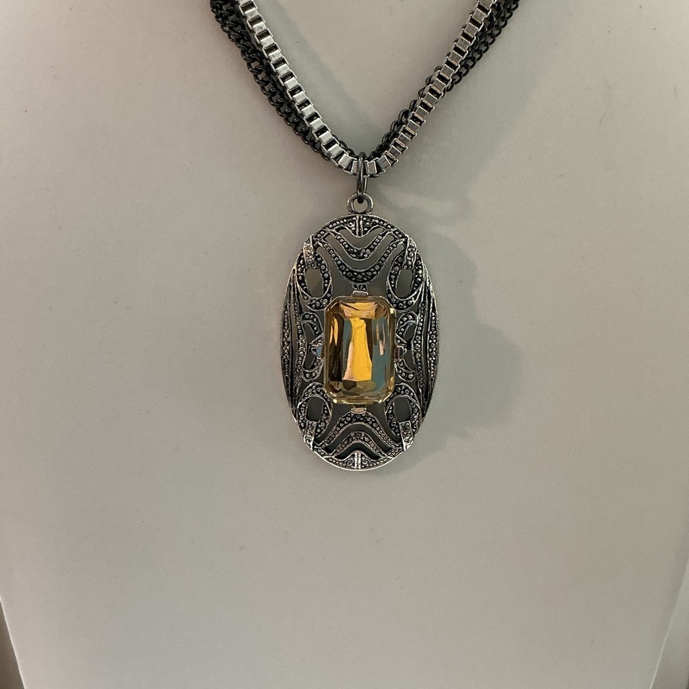 Citrine Lucite Vintage Victorian Revival Silver Tone Pendant Necklace